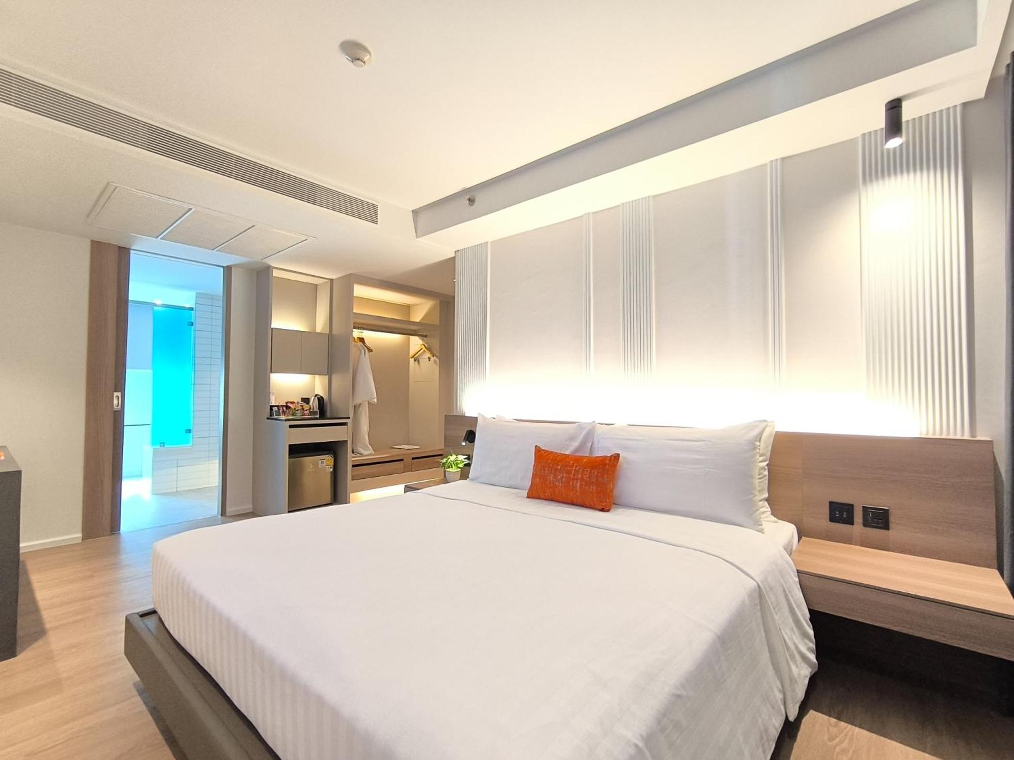 Citrus Sukhumvit 13 Nana Bangkok By Compass Hospitality - Newly Renovated Hotel Exterior foto